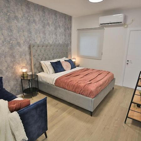 Cozy And Stylish 1-Bedroom Apartment Netanya Exteriör bild